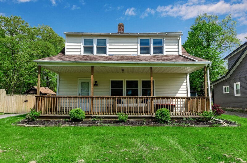 Building Photo - 9219 Lakeside Rd