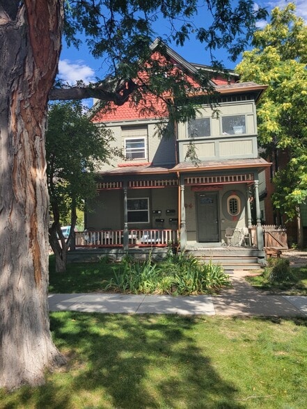 Building Photo - 94 N Sherman St