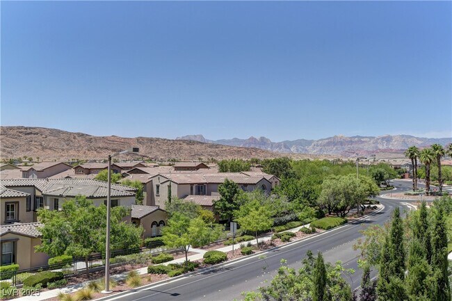 Building Photo - 11377 Gravitation Dr