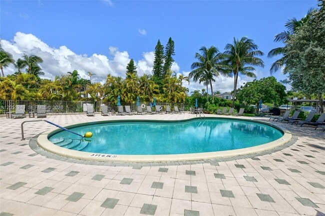 Building Photo - 2851 S Ocean Blvd