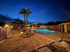 Building Photo - 1037 Park Ridge Cir