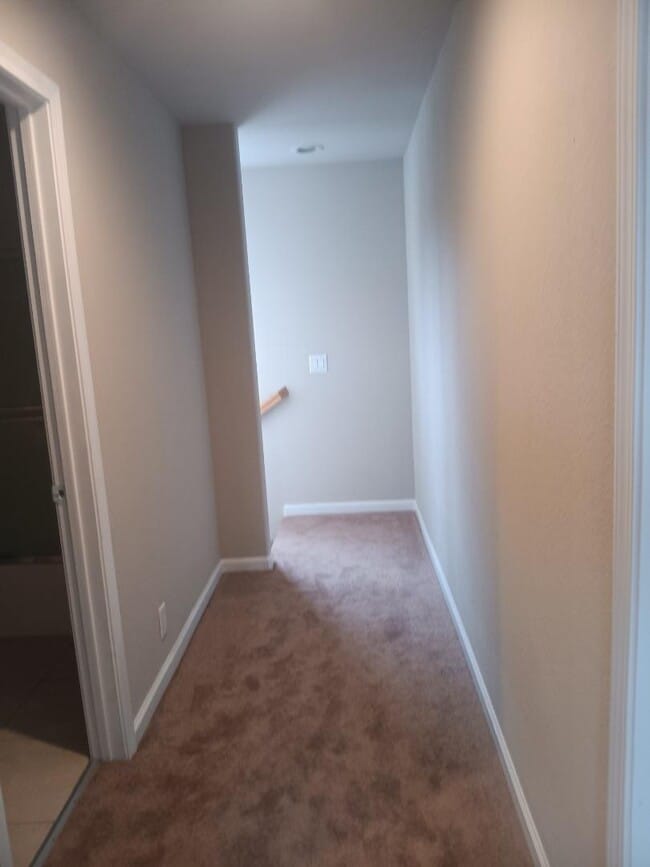 Building Photo - 520 San Pablo Ct