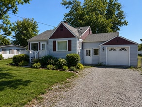 Building Photo - Beautifully Updated Spokane Valley Home with a Mother in Law Suite