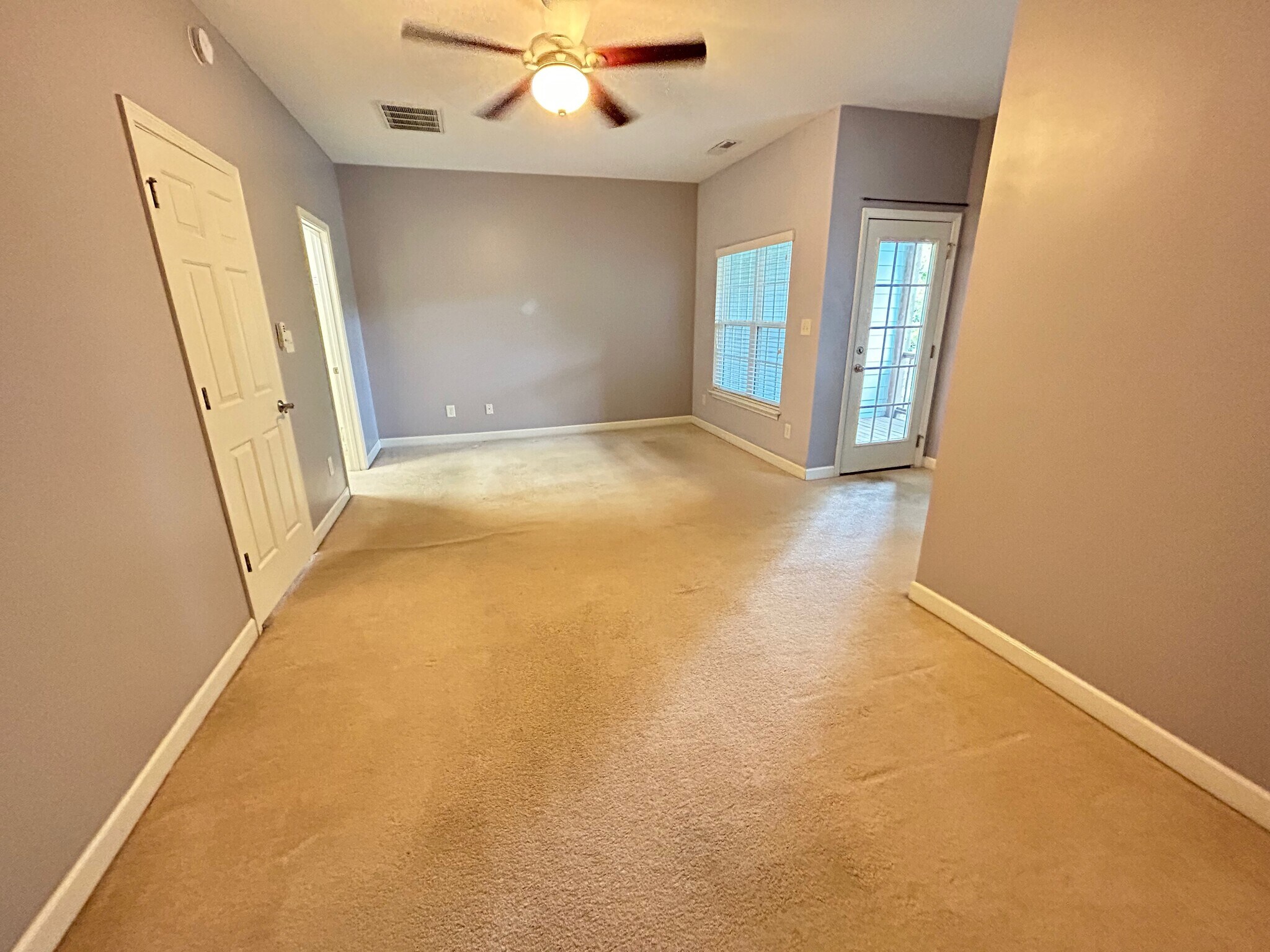 Building Photo - 105 Havelock Ct