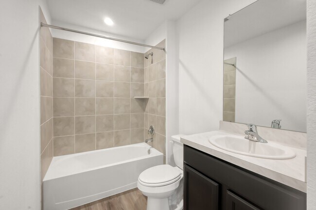 Building Photo - 15130 Pr Ml Dr