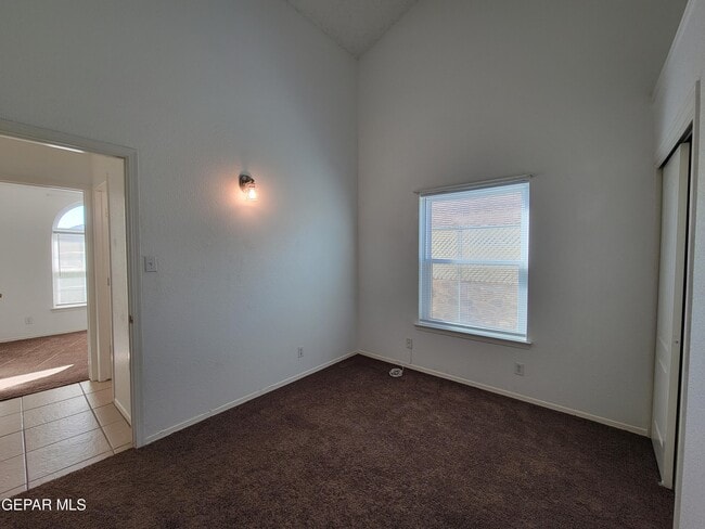 Building Photo - 8695 Pilgrimage Cir