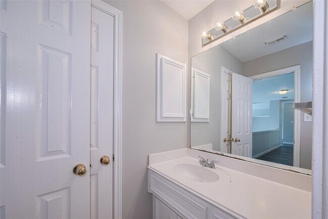 Building Photo - 4707 Brookside Ct