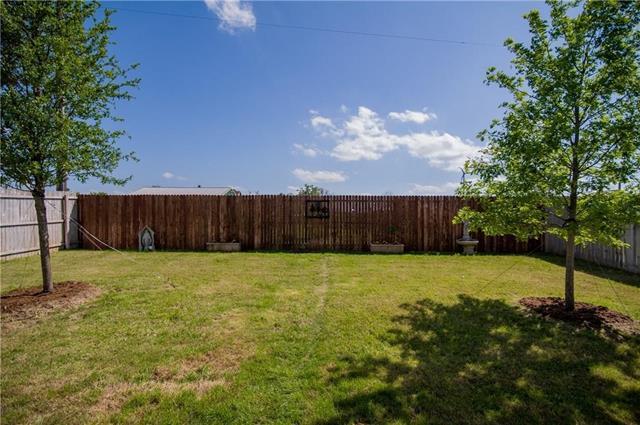 Building Photo - 3329 Tamarack Ln