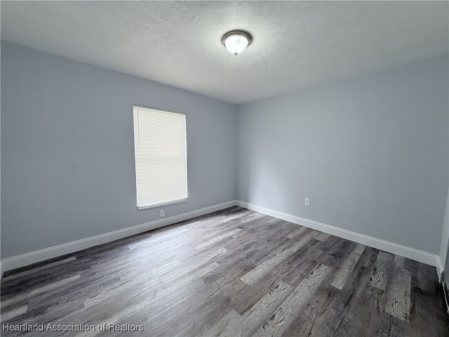 Building Photo - 508 W Hal McRae Blvd