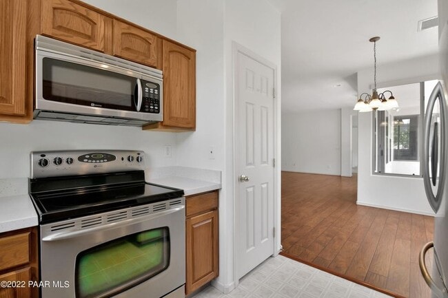 Building Photo - 1079 Hobble Strap Ln