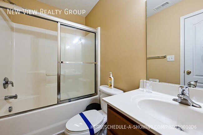 Building Photo - 9612 Mendenhall View Dr