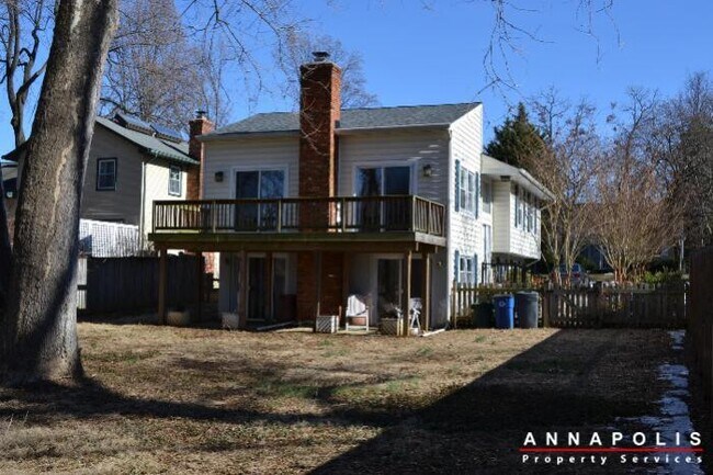 Building Photo - 227 dewey drive