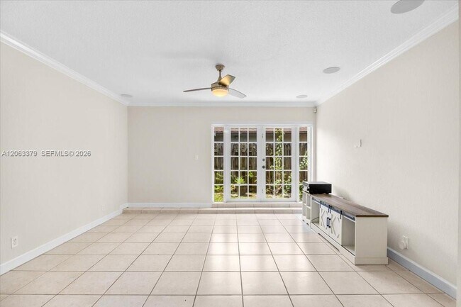 Building Photo - 4201 W Sailboat Dr