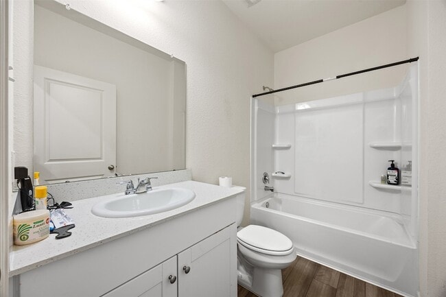 Building Photo - 7826 Pink Dahlia Dr