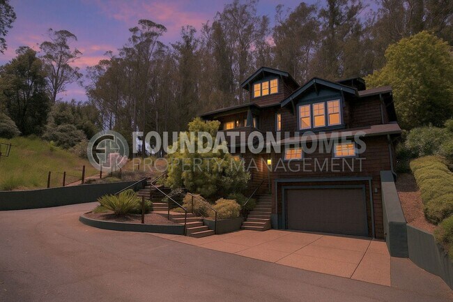 Building Photo - Mill Valley Retreat with Views, Luxury Fin...