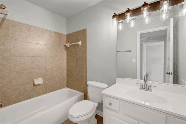 Building Photo - 2027 Polesdean Trace