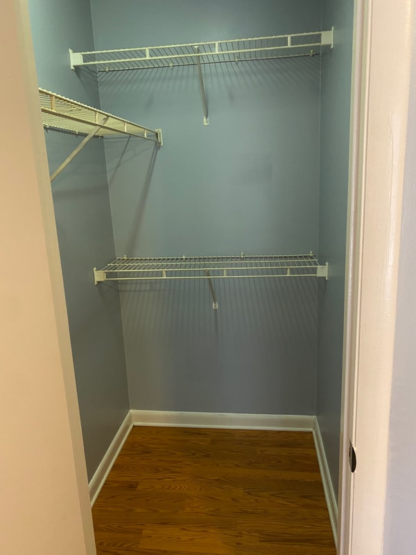 Building Photo - 1431 Collegiate Cir