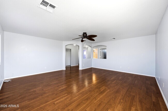 Building Photo - 10950 W Royal Palm Rd