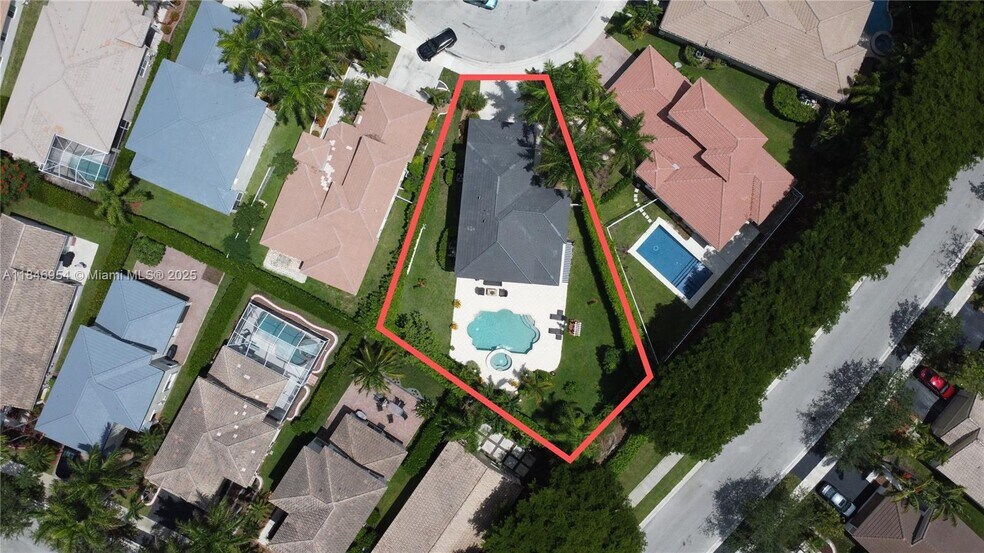 Building Photo - 1515 Winterberry Ln