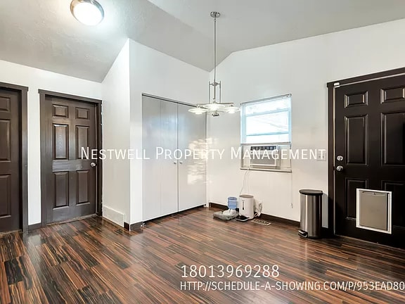 Building Photo - 8095 Twain Cir