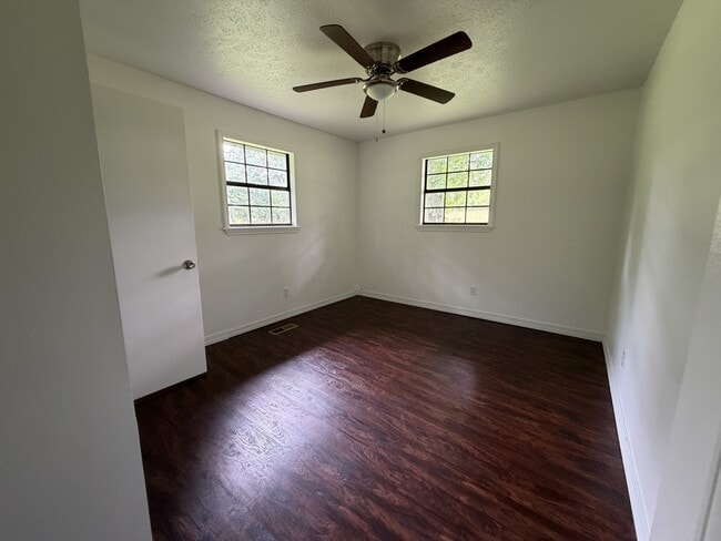Building Photo - 2598 Marion County 6064