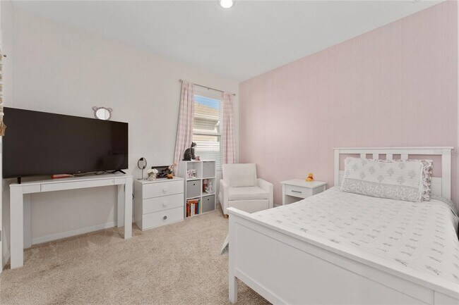 Building Photo - 1874 Wild Rye Way