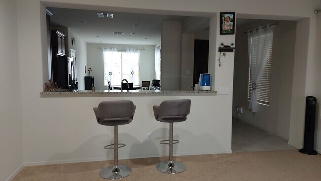 Building Photo - Home for rent