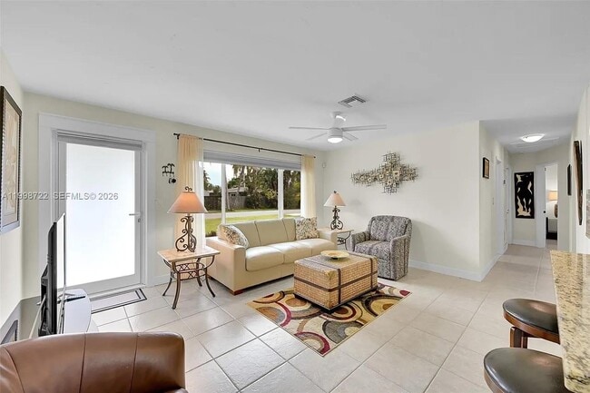 Building Photo - 232 SW 13th St