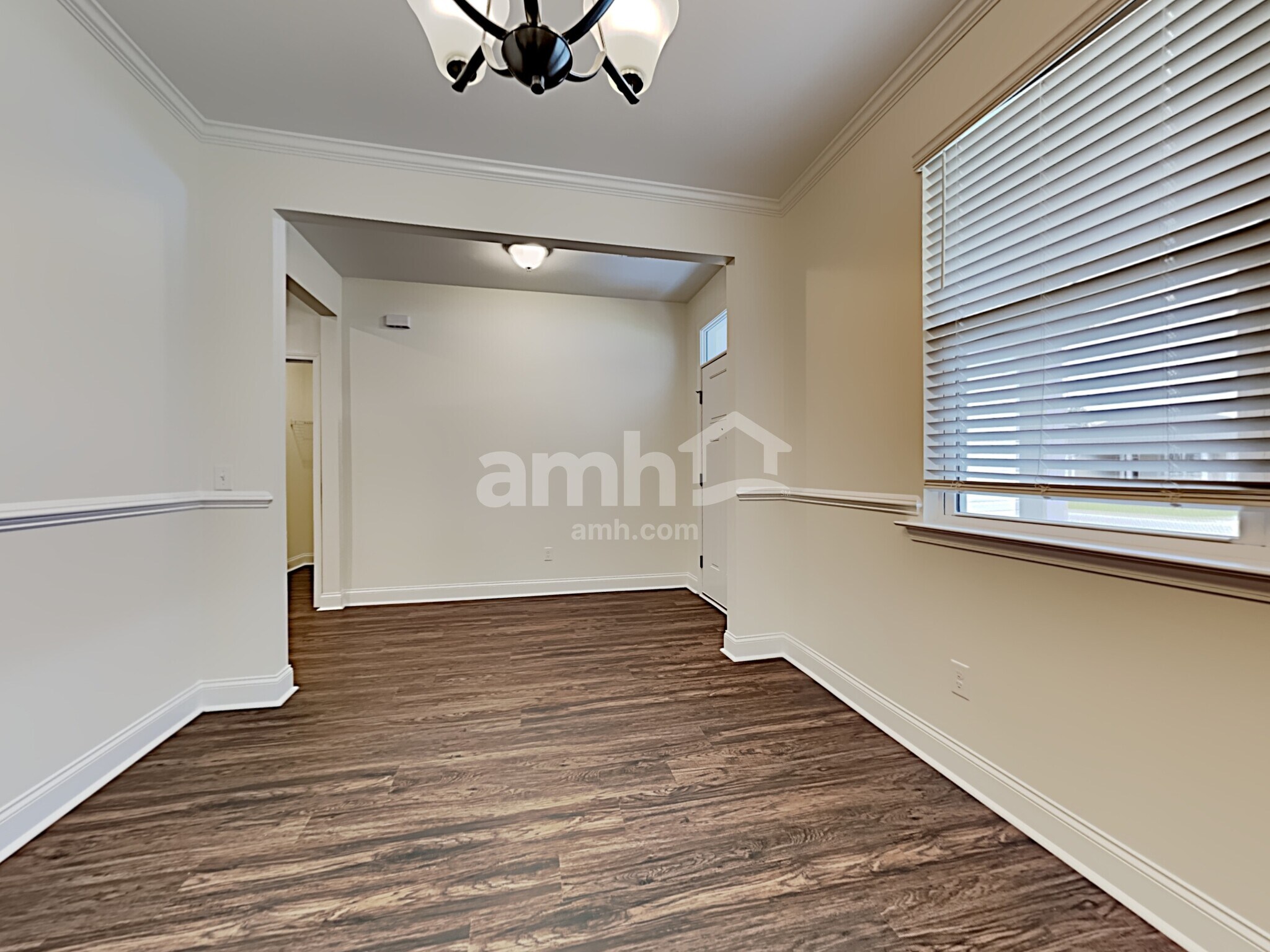 Building Photo - 406 Ronter Ct