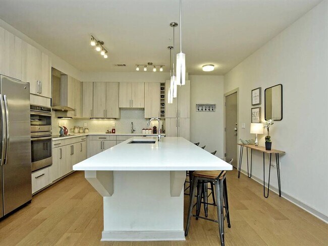 Building Photo - 3600 S Lamar Blvd