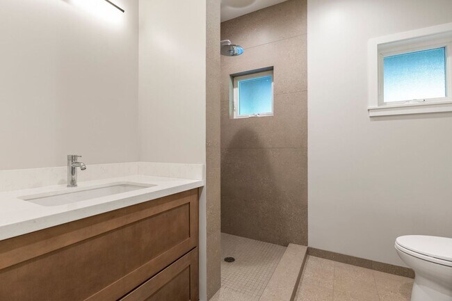 Building Photo - Brand-New 2BR/2BA Home with A/C & Huge Covered Lanai – Wailuku Country Estates