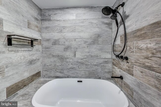 Building Photo - 18509 Owl Run Way