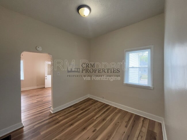 Building Photo - 1530 S Union St