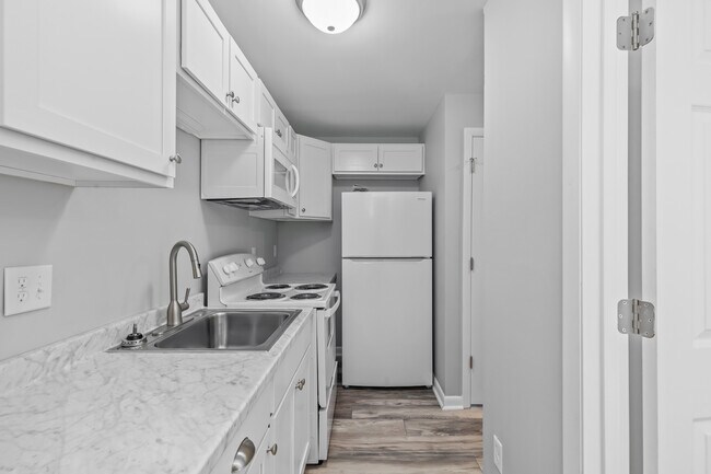 Building Photo - 109 Rodeo Ln