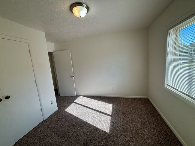 Building Photo - 6376 Applecross Ave