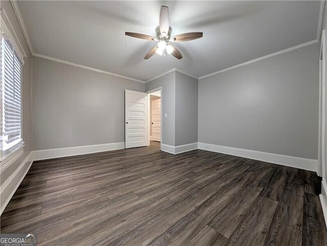 Building Photo - 1716 Thompson Ave