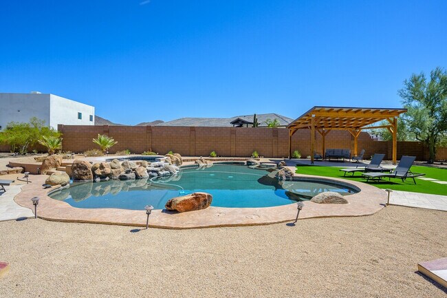 Building Photo - 39609 N 2nd Way