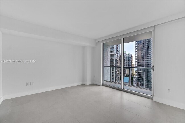 Building Photo - 500 Brickell Ave