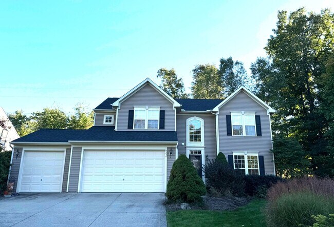 Primary Photo - Spacious 4BR House in Twinsburg