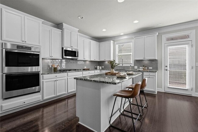 Building Photo - 4139 Butler Dr