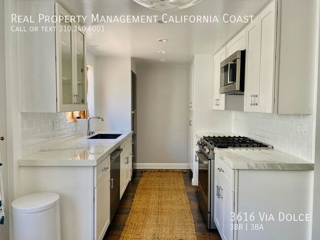 Building Photo - 3616 Via Dolce Via