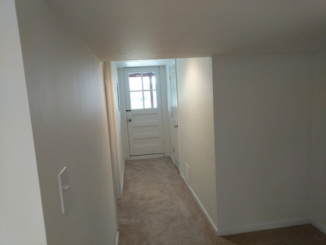 Building Photo - 1508 Langford Rd