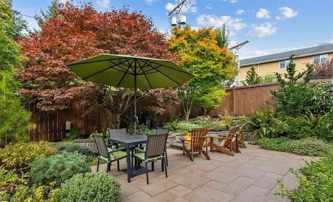 Building Photo - 6 month rental available!