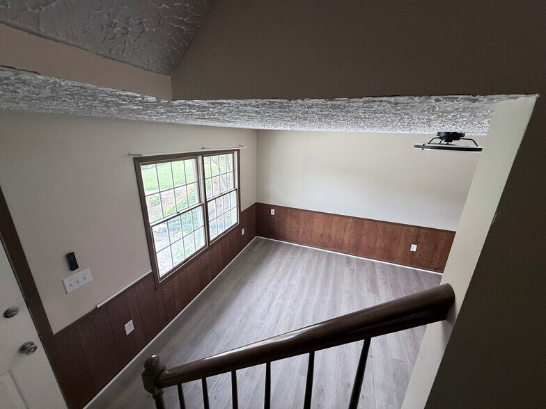 Building Photo - 3198 Dewalt Dr
