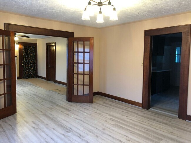 Building Photo - 418 Wilson Ridge Rd