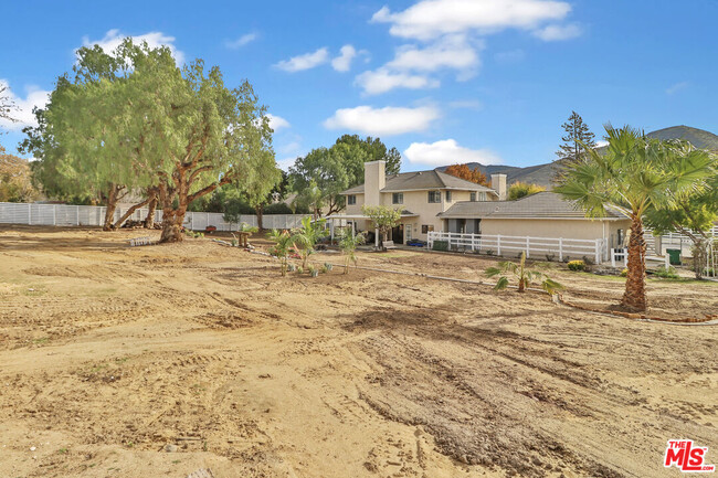 Building Photo - 10209 Principe Pl