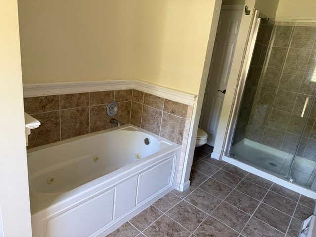 Master Bath - View 2 - 6006 Stone Pine Rd