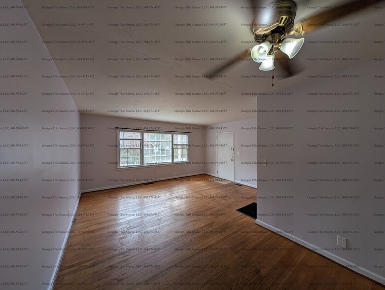 Living Room - 227 Garden Ln