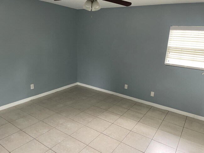 Building Photo - 8311 Millwood Dr