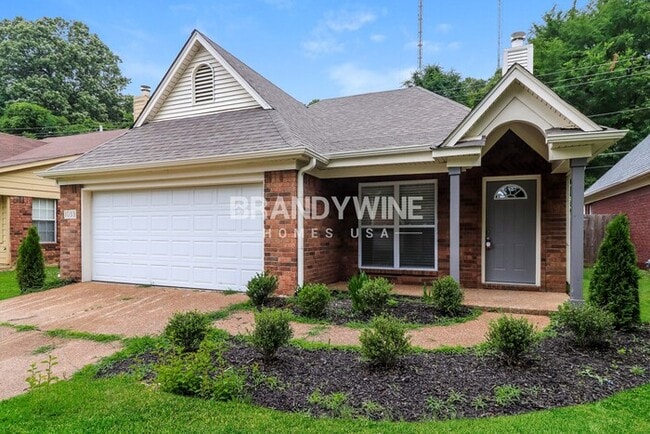 Building Photo - 1033 Nolan Ln